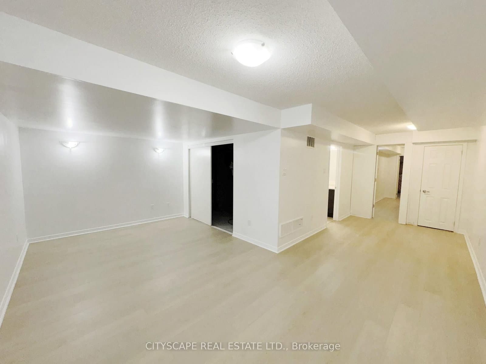 64 Honeyview Trail thumbnail 31