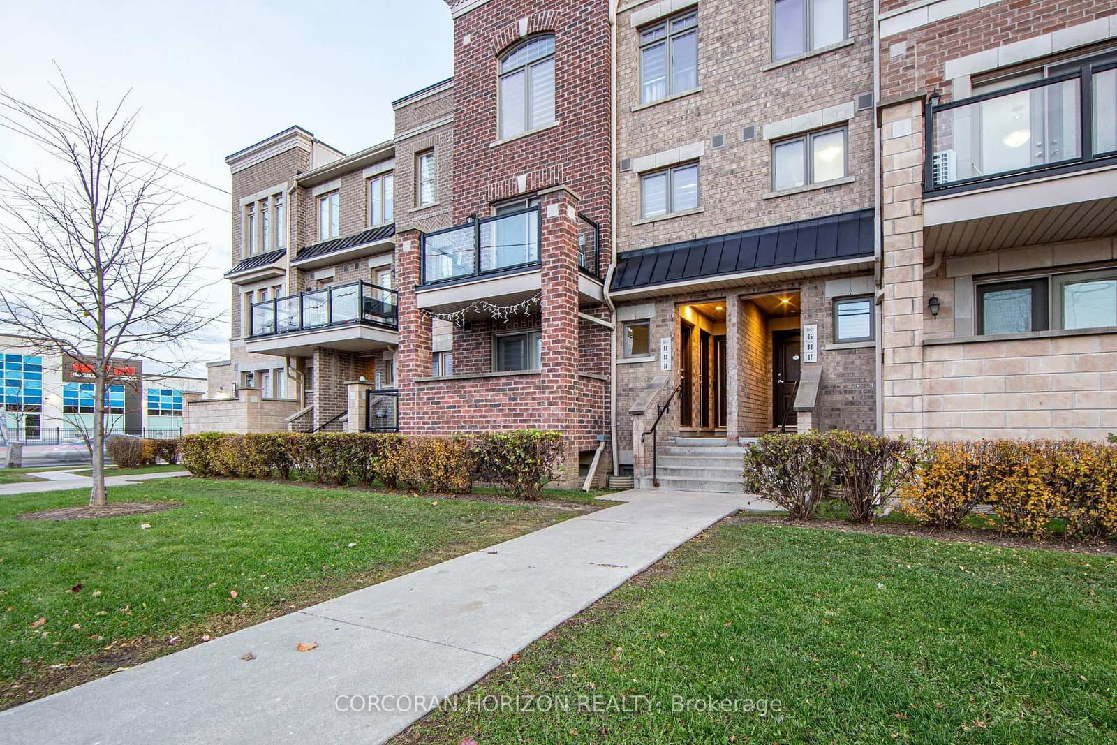 #70 - 2315 Sheppard Avenue W