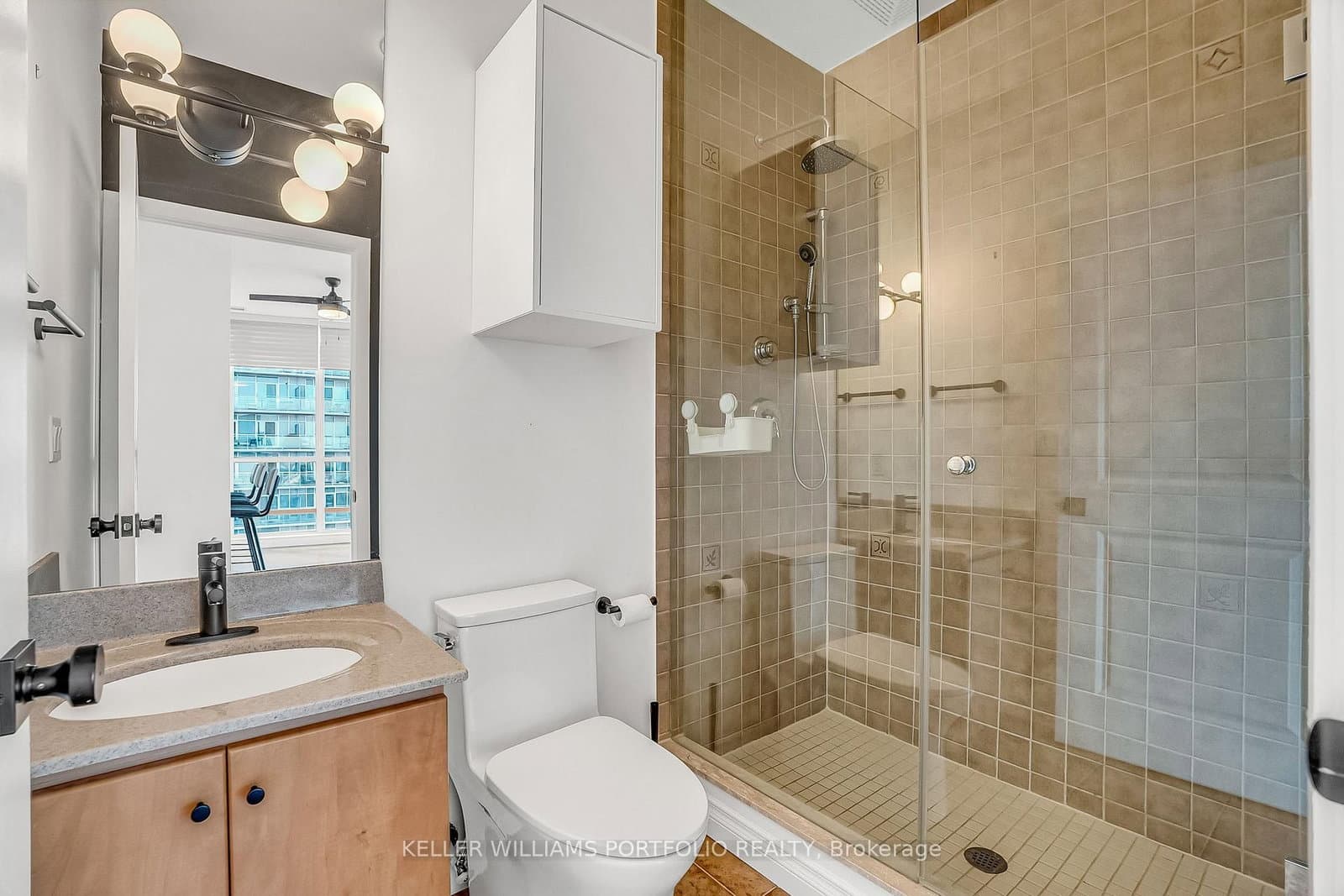 185 Legion Road N, Unit PH7 thumbnail 24