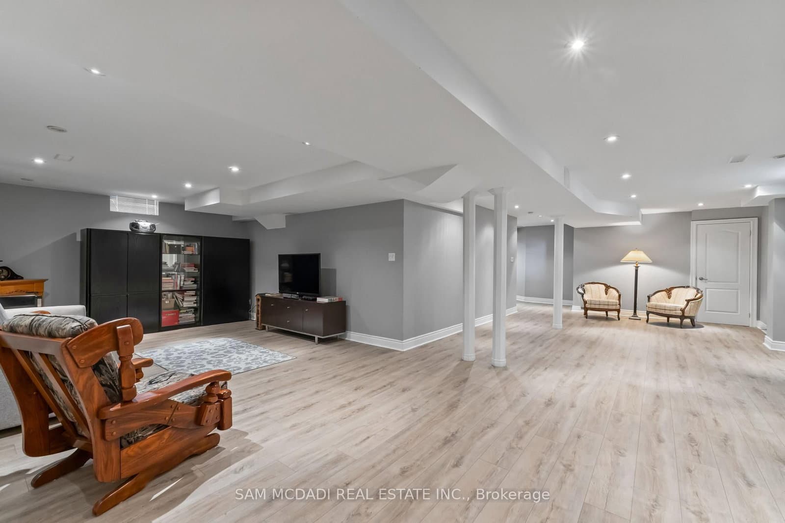 2476 Palmerston Road thumbnail 38