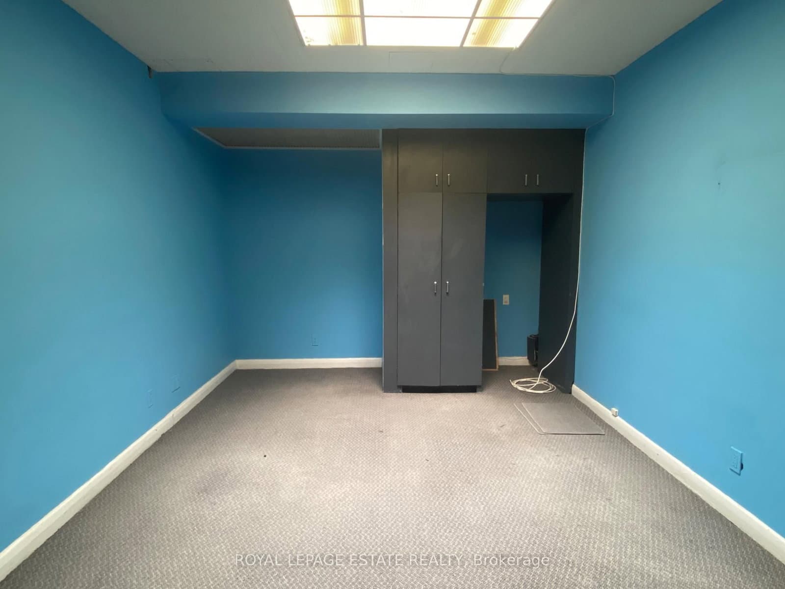 4894-4896 Dundas Street W, Unit 202A thumbnail 4
