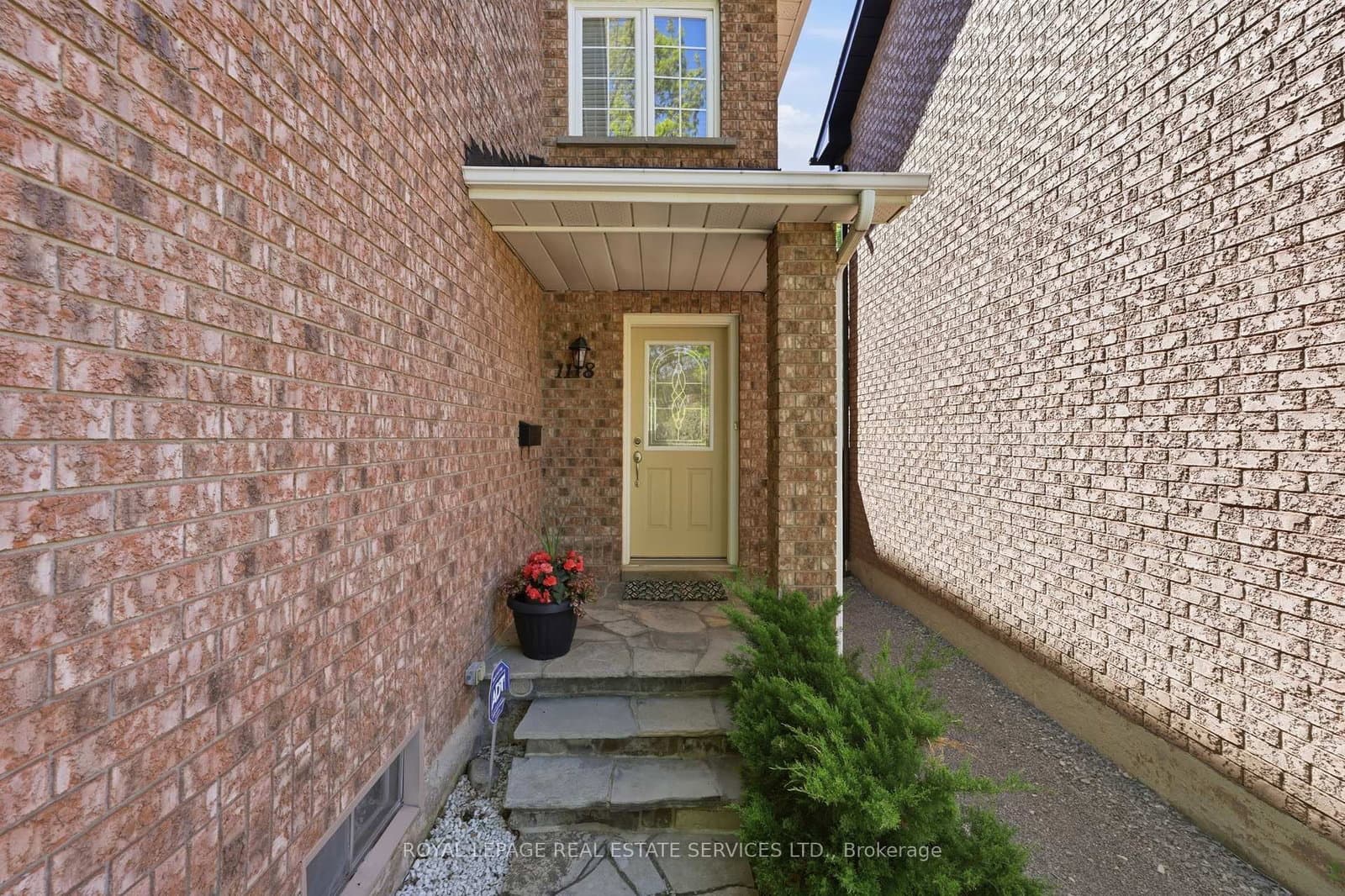 1118 Glen Valley Road thumbnail 3