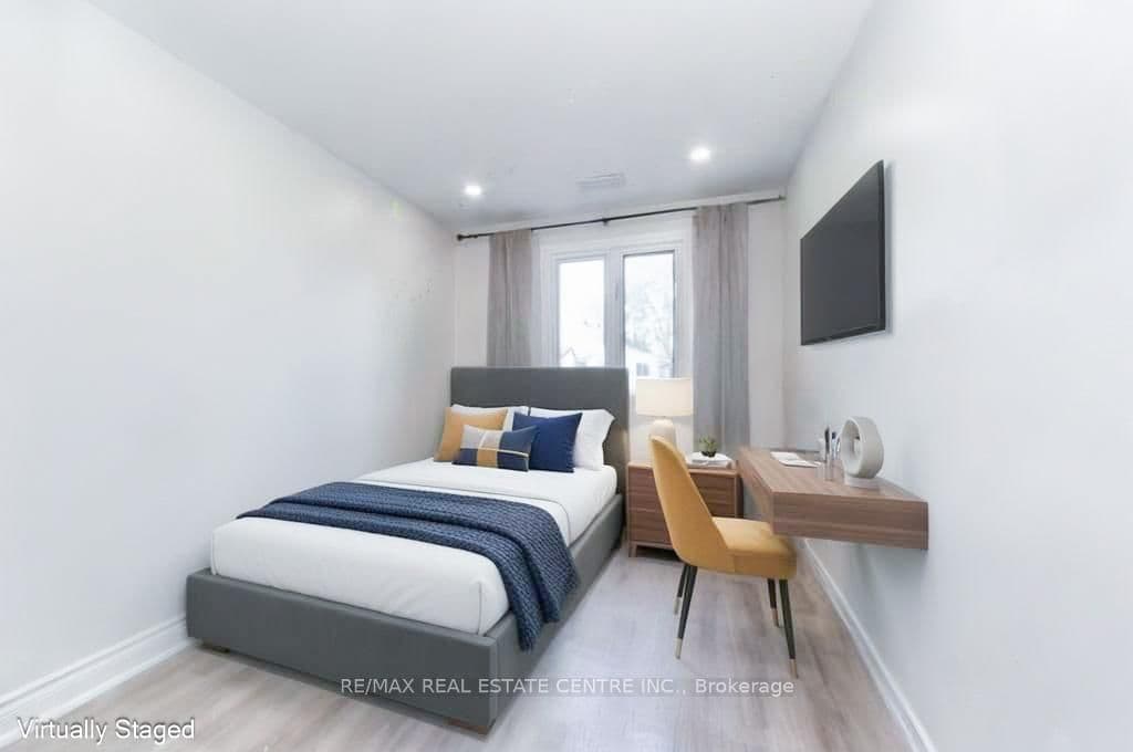 12 Greenhills Square thumbnail 24