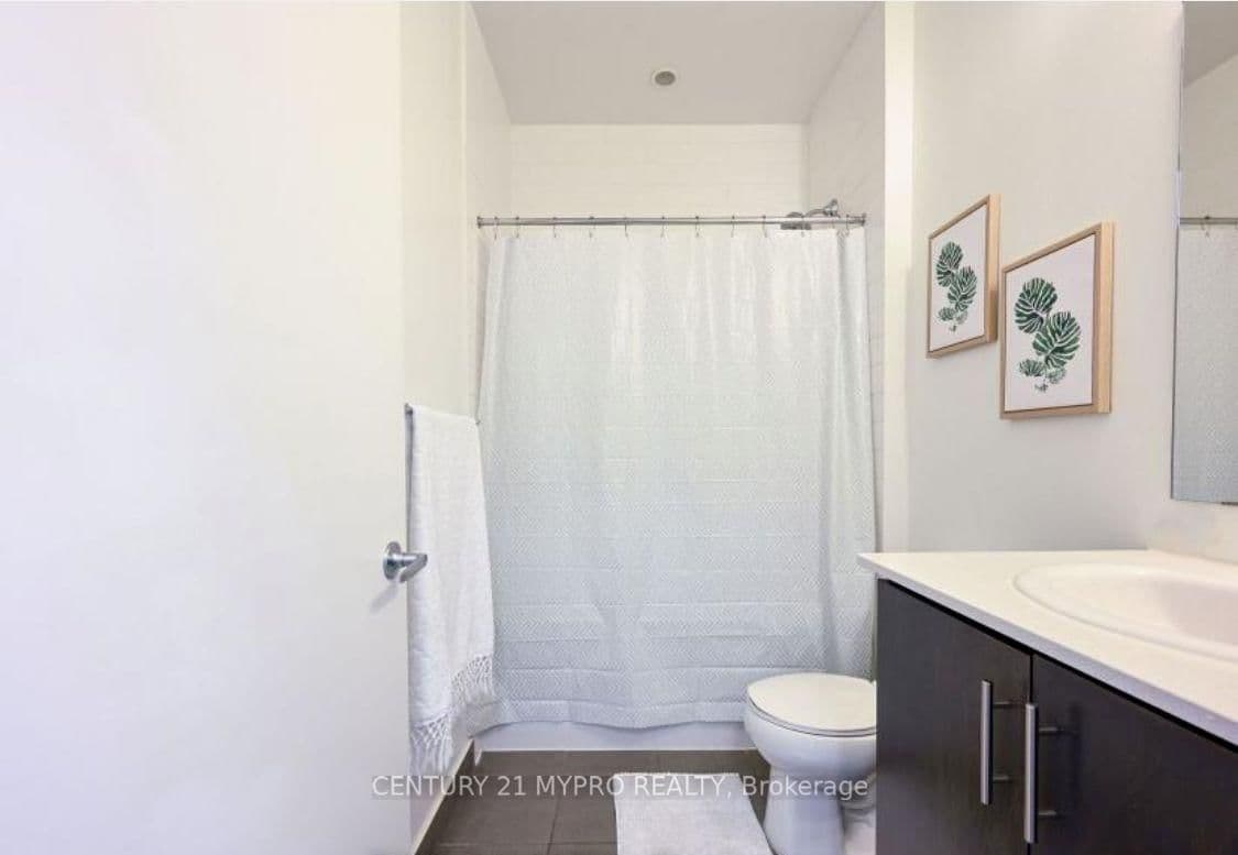 360 Square one Drive, Unit 506 thumbnail 8