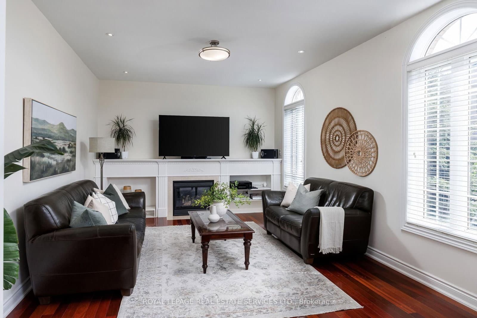 147 Innville Crescent thumbnail 2