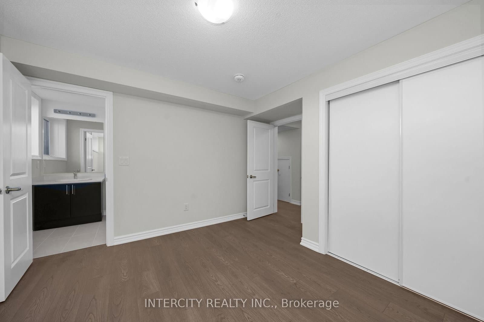 471 Tim Manley Avenue, Unit 31F thumbnail 15