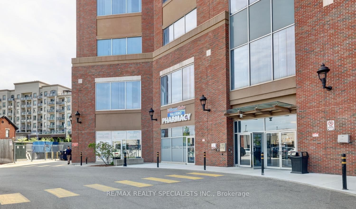 2525 Old Bronte Road, Unit 350 thumbnail 5