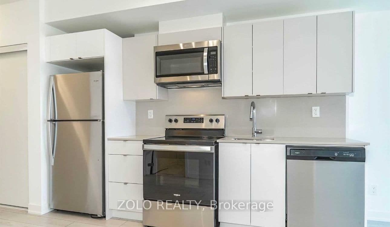 3200 Dakota Common, Unit B520 thumbnail 9