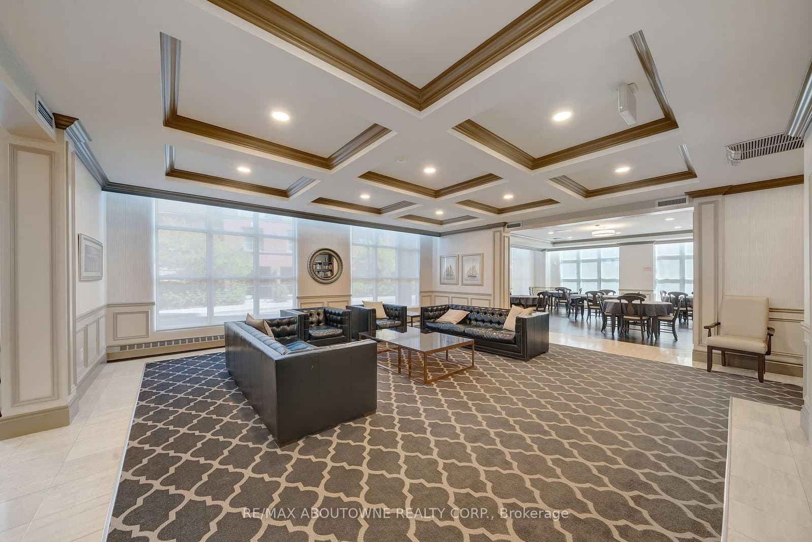 442 Maple Ave. Avenue, Unit 606 thumbnail 36