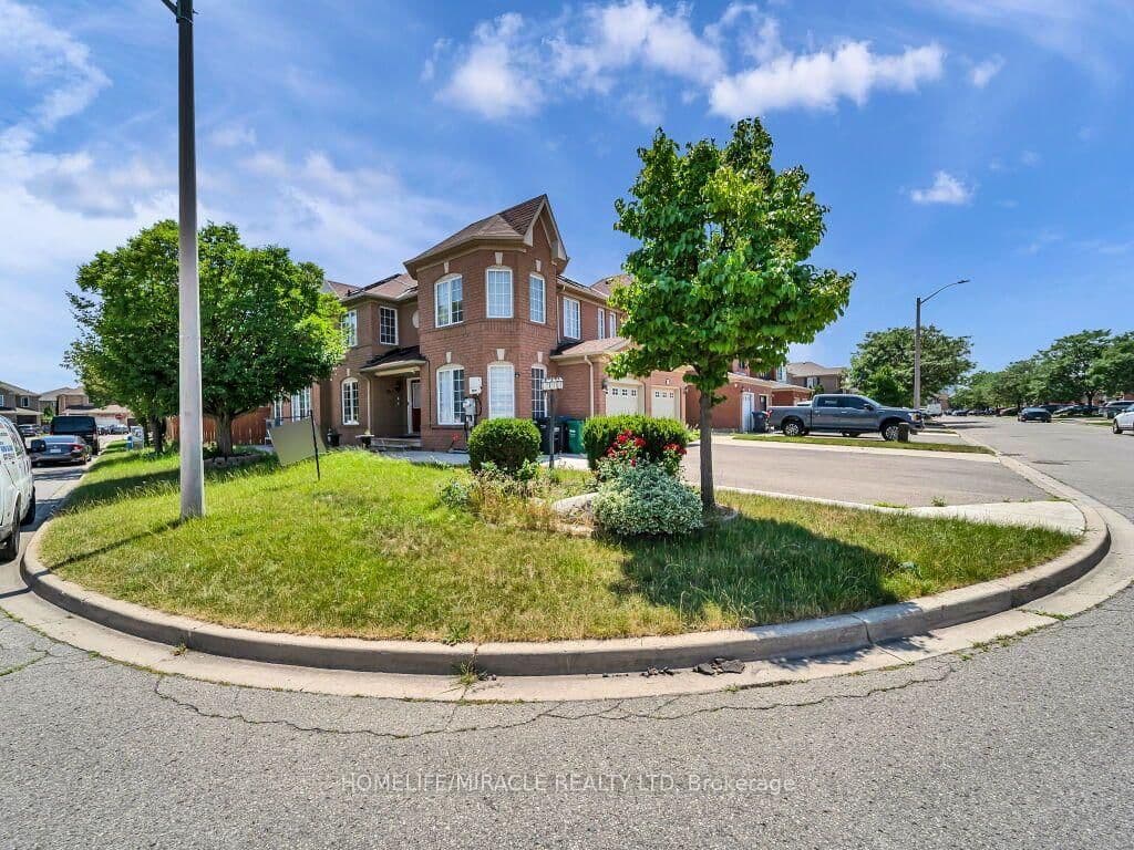 55 Secord Crescent thumbnail 2