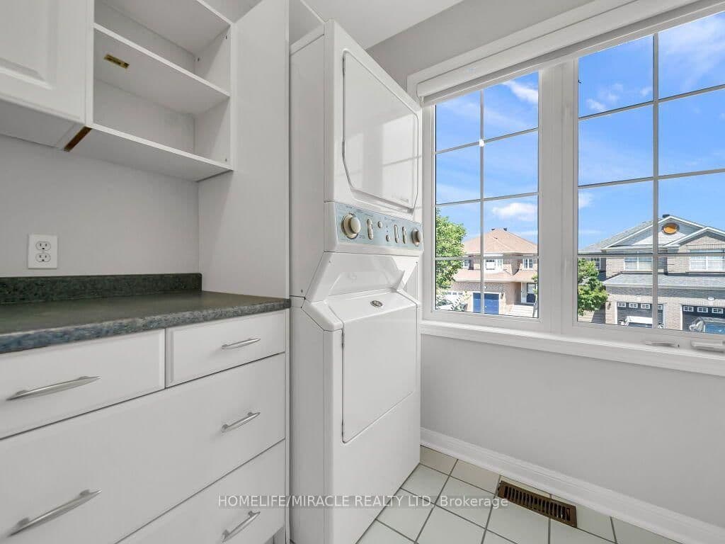 55 Secord Crescent thumbnail 32