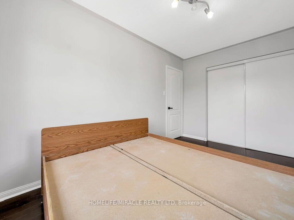 55 Secord Crescent thumbnail 35