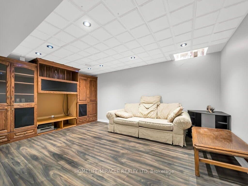 55 Secord Crescent thumbnail 43