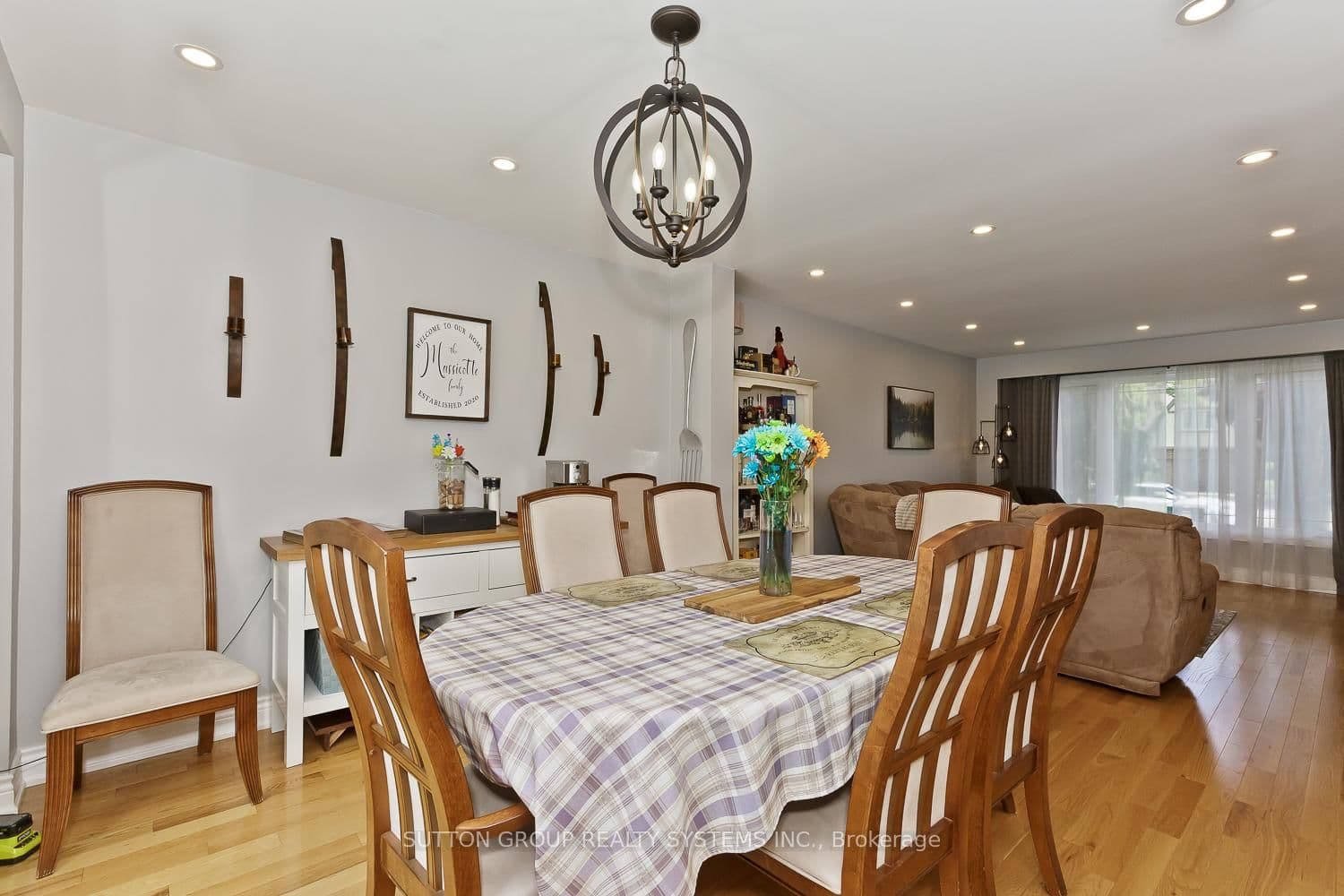 6686 Barrisdale Drive thumbnail 20