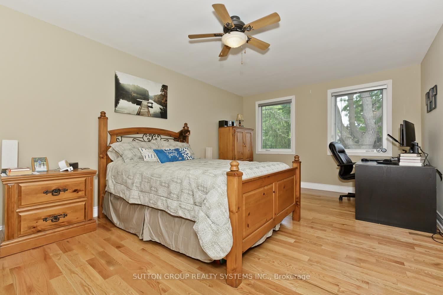 6686 Barrisdale Drive thumbnail 25