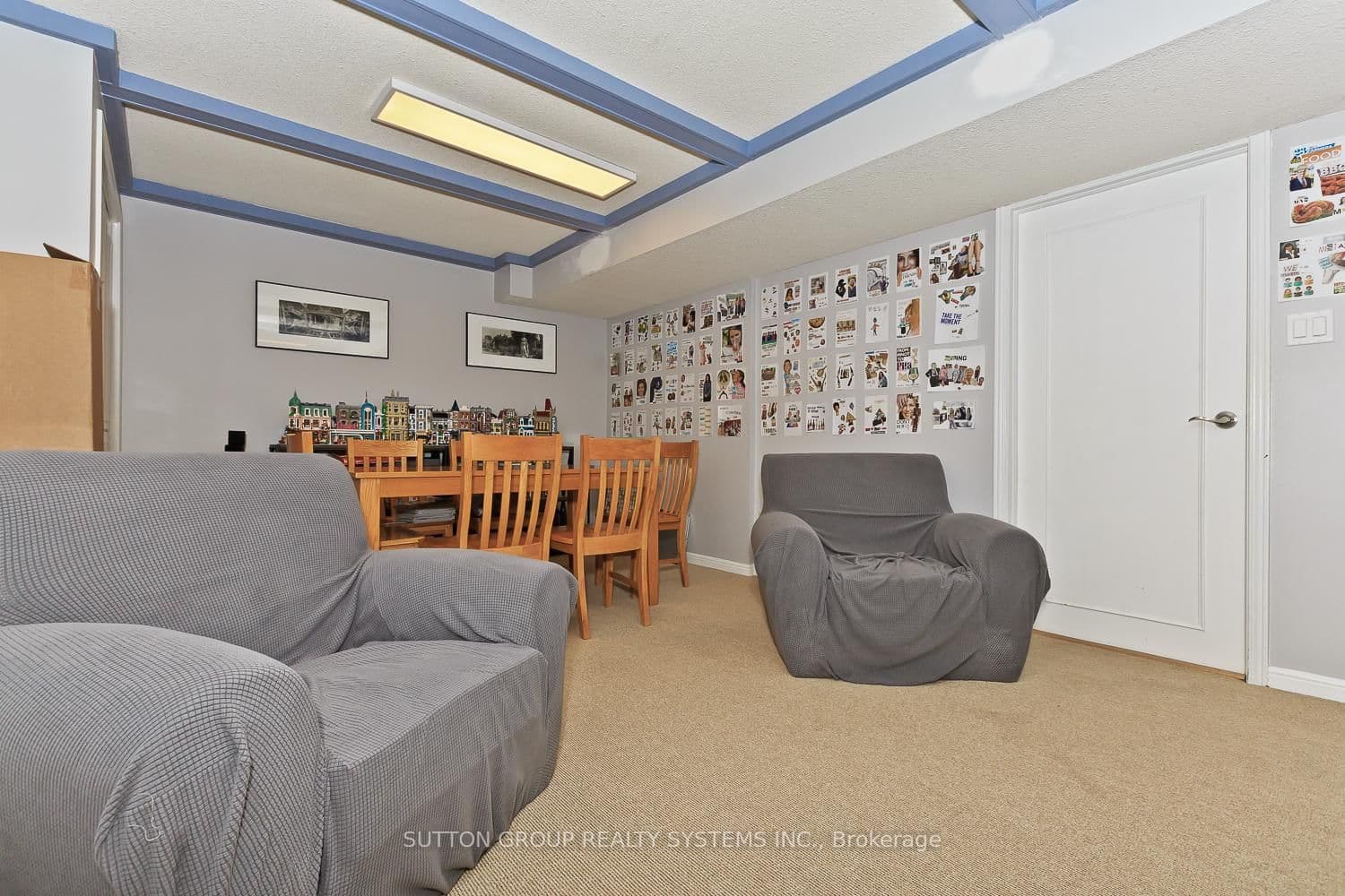 6686 Barrisdale Drive thumbnail 32