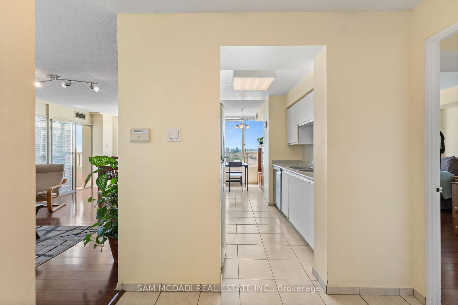 700 Constellation Drive, Unit 1109 thumbnail 11