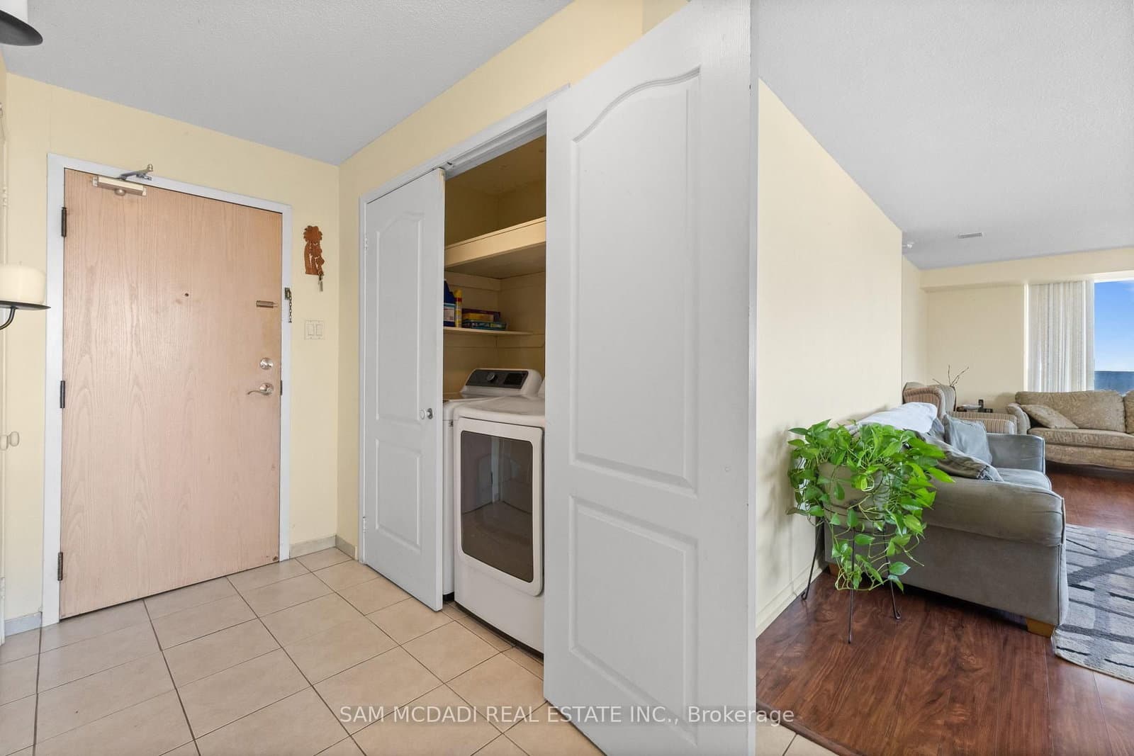700 Constellation Drive, Unit 1109 thumbnail 14