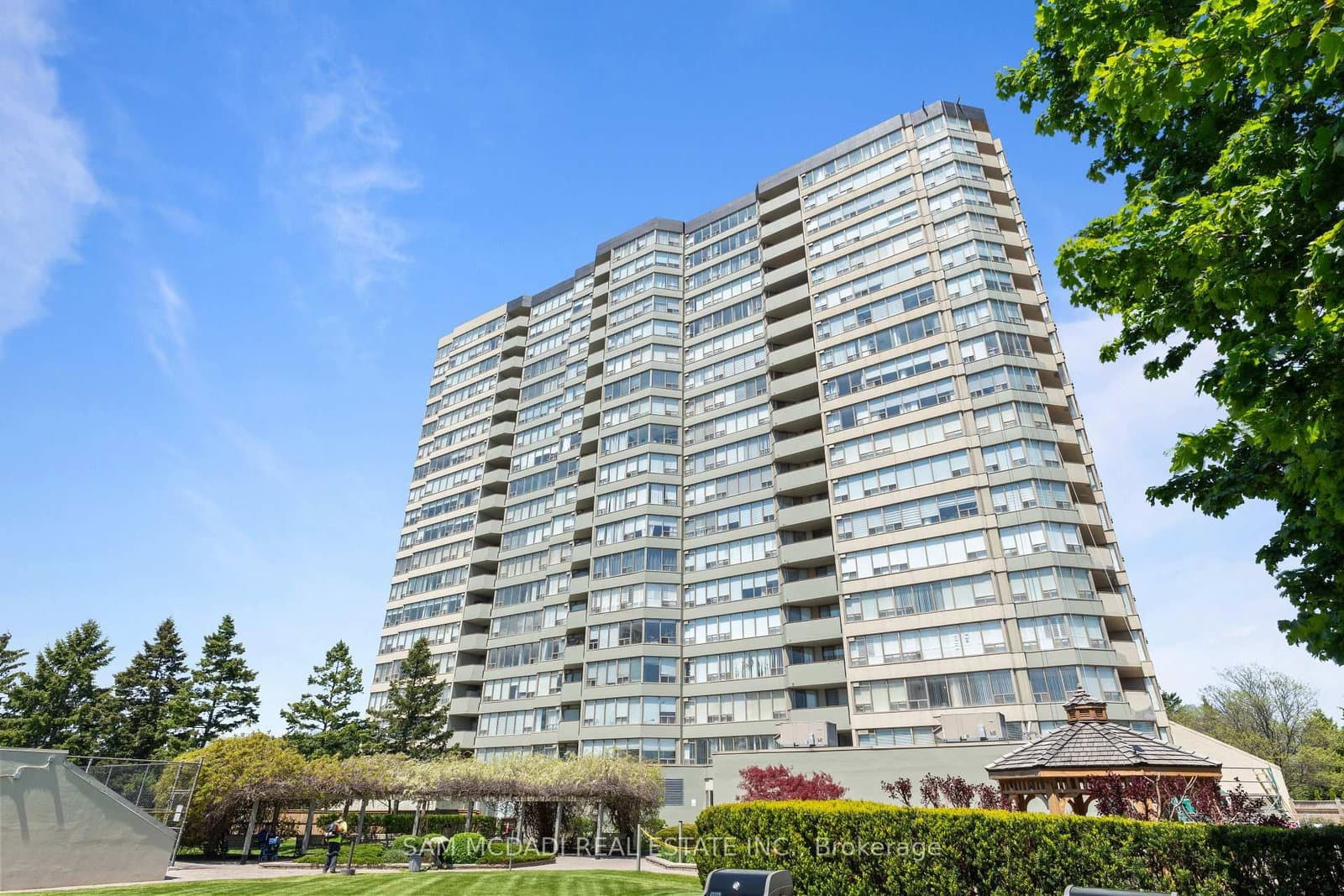700 Constellation Drive, Unit 1109 thumbnail 37