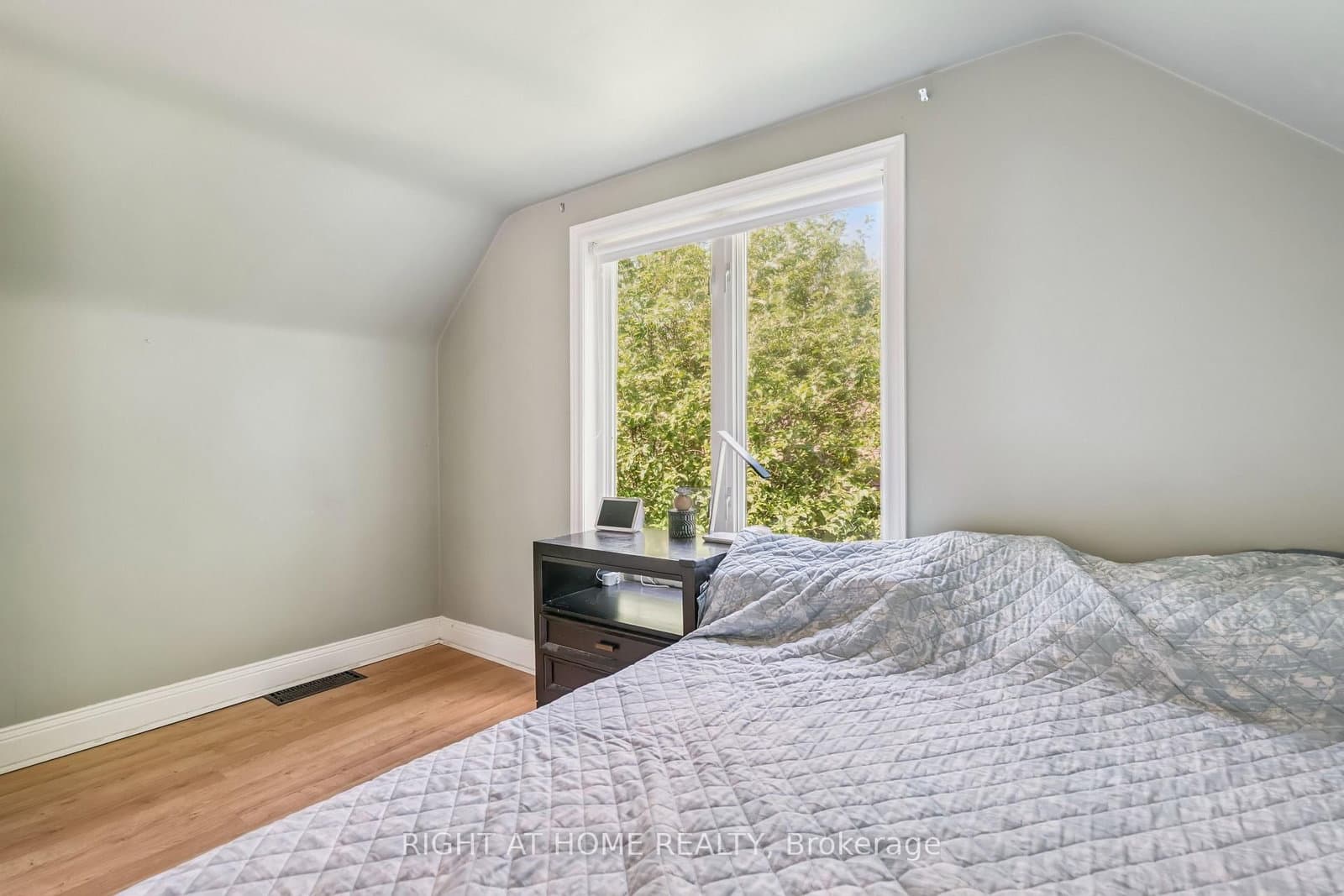 2343 Mountainside Drive thumbnail 28