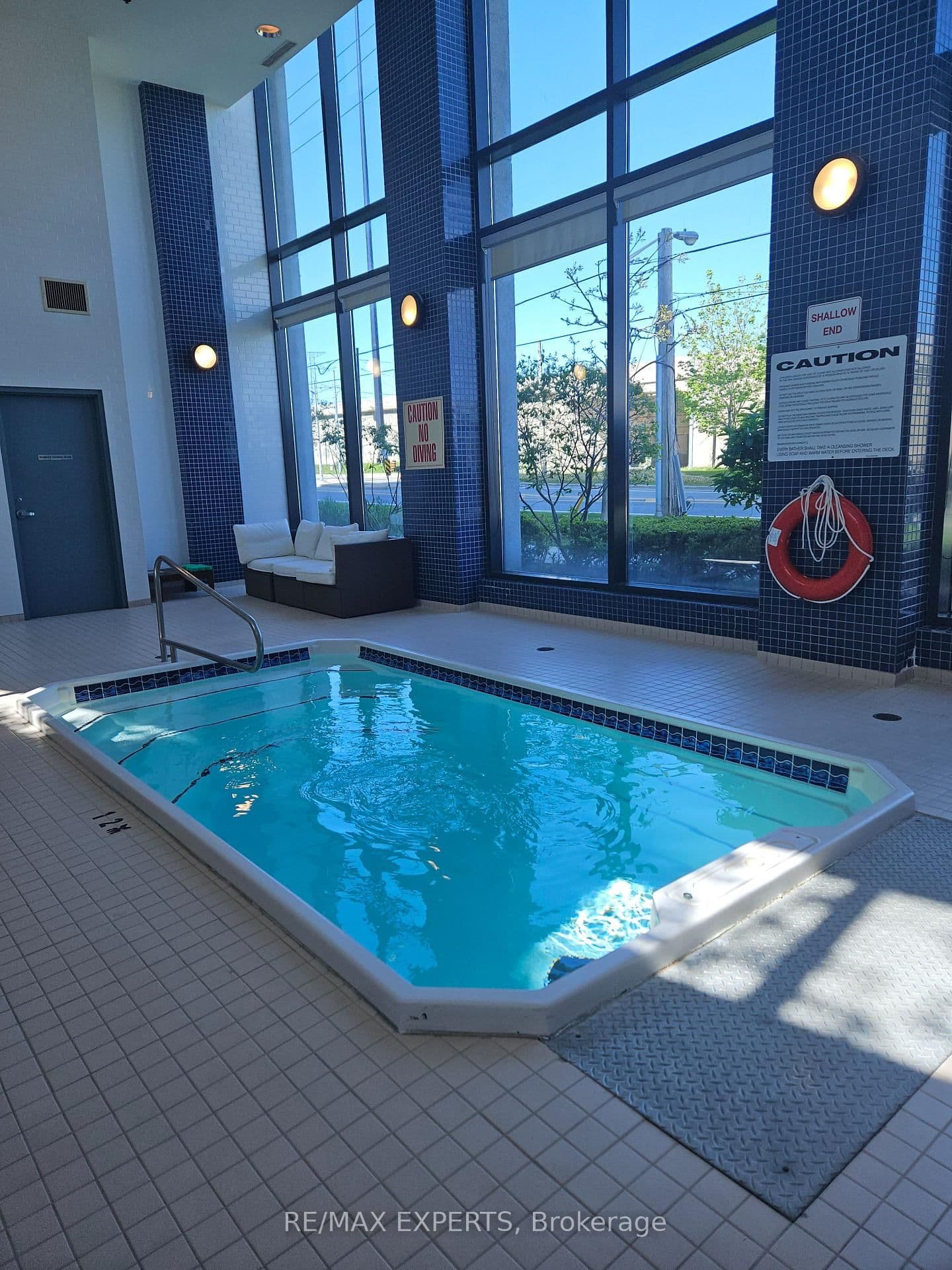 2083 Lakeshore Boulevard W, Unit 1509 thumbnail 12
