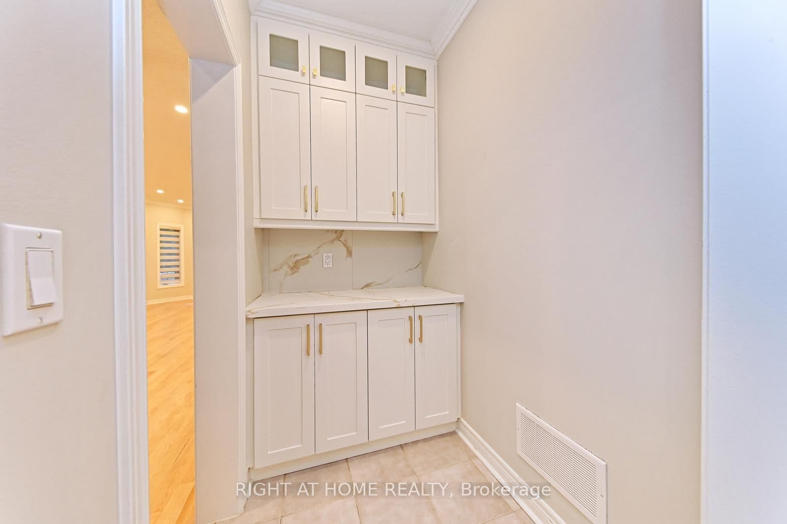 6843 Campbell Settler Court thumbnail 25