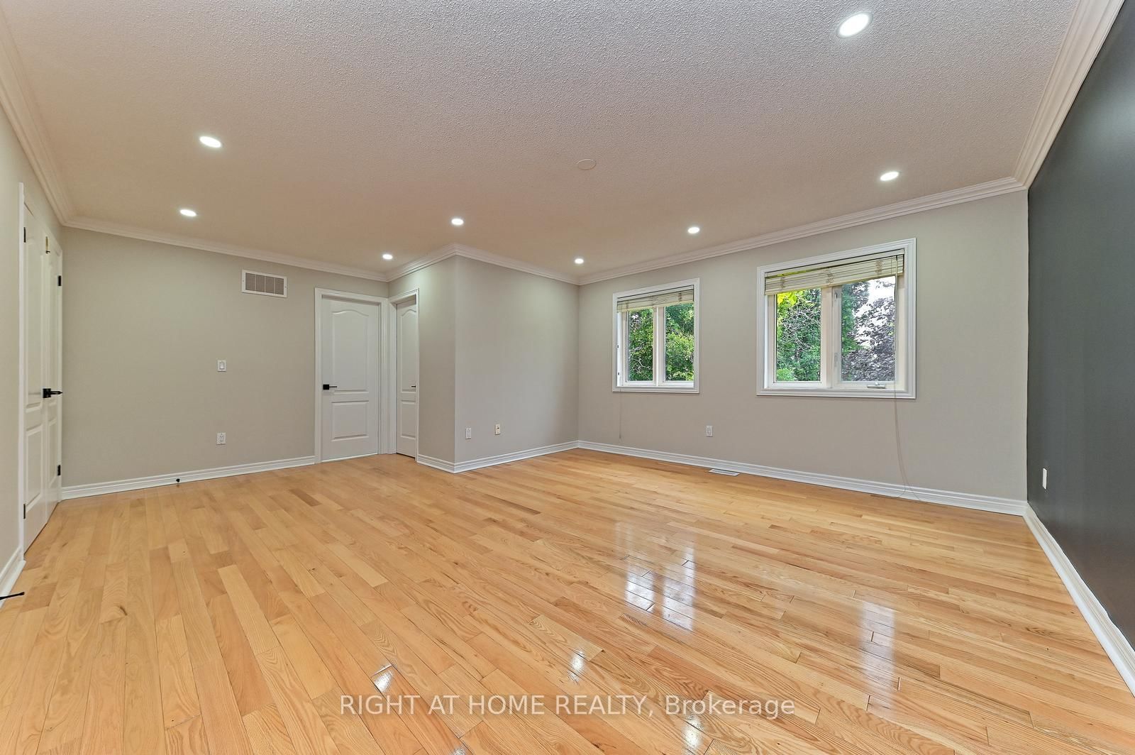 6843 Campbell Settler Court thumbnail 35