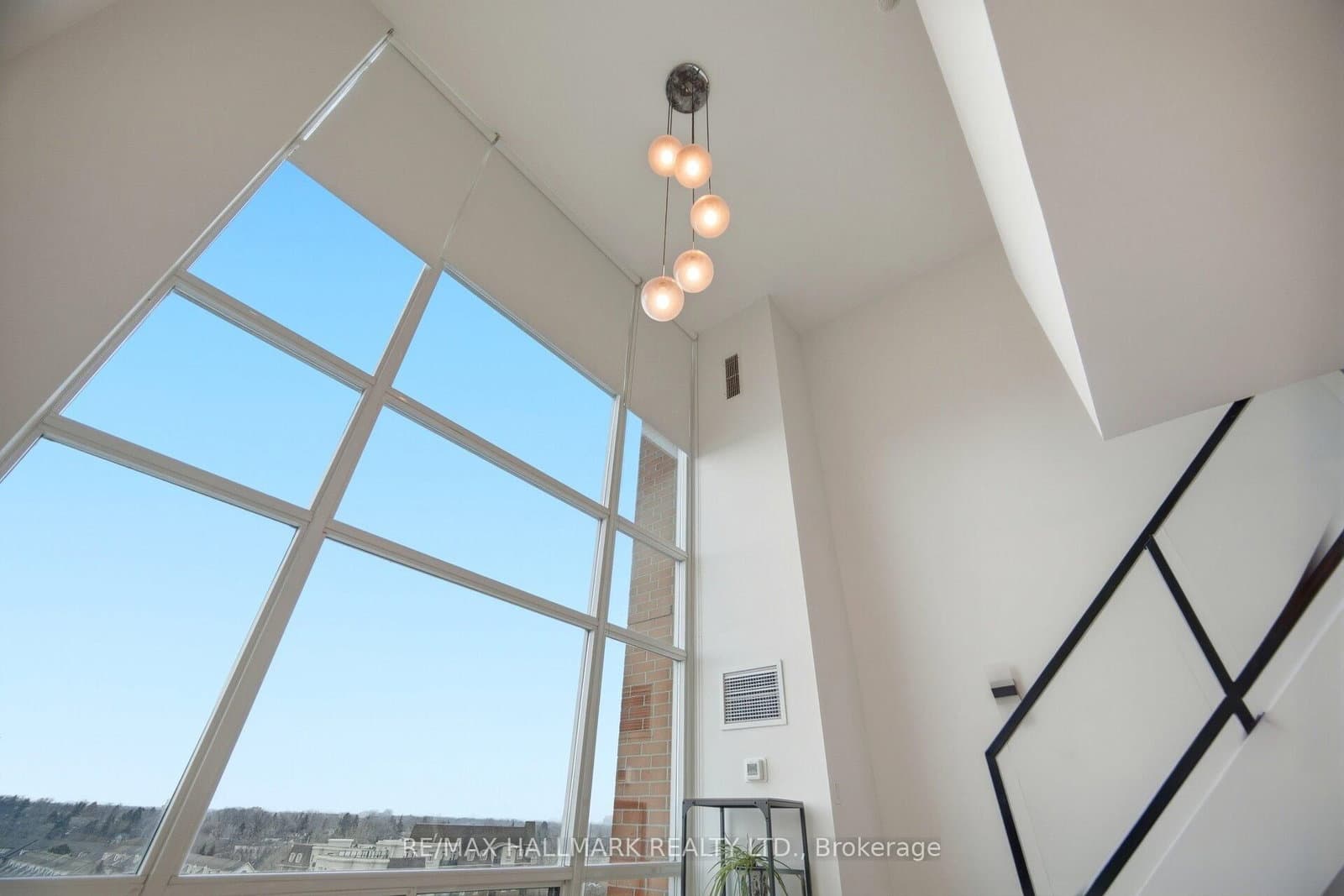 200 Manitoba Street, Unit 624 thumbnail 15