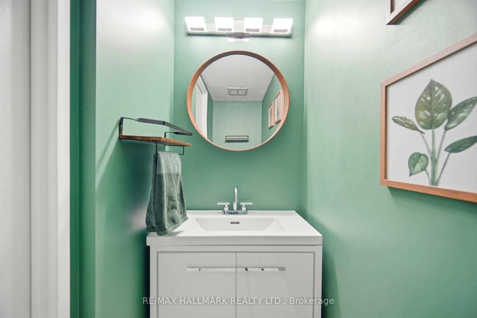 200 Manitoba Street, Unit 624 thumbnail 28