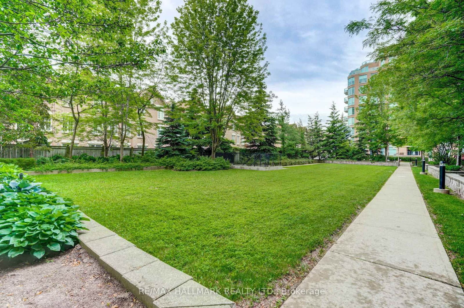 200 Manitoba Street, Unit 624 thumbnail 39