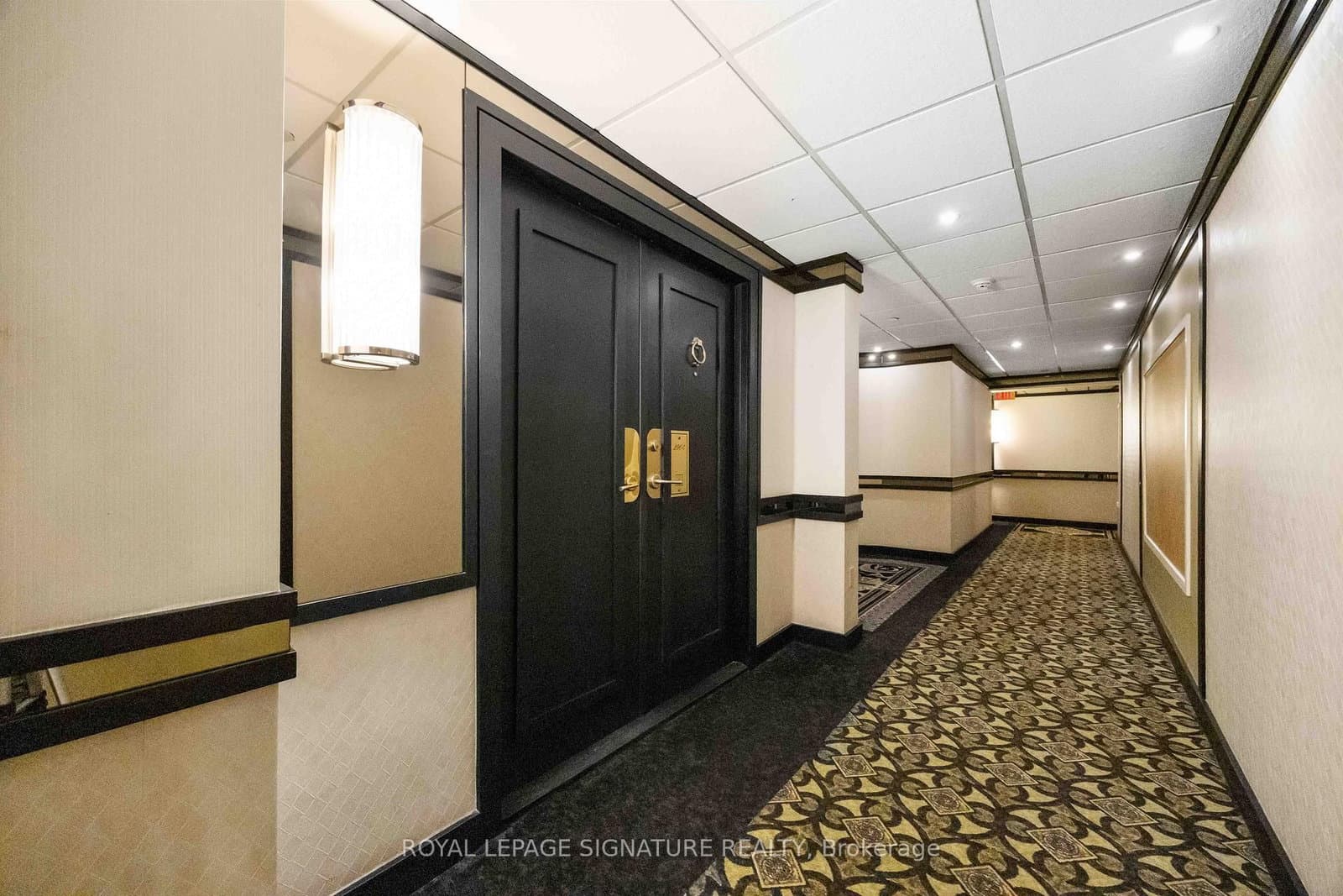 2045 Lake Shore Boulevard W, Unit 2904 thumbnail 4