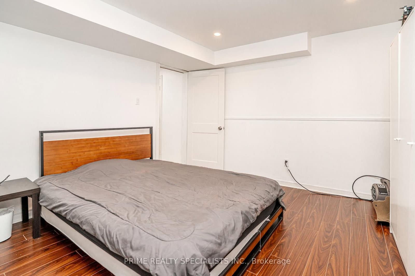 1800 Tattersall Way thumbnail 36