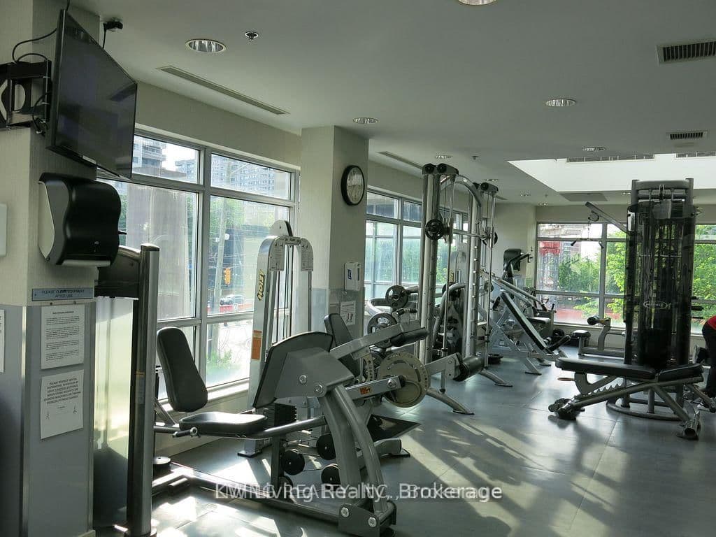 33 Elm Drive W, Unit 2806 thumbnail 13