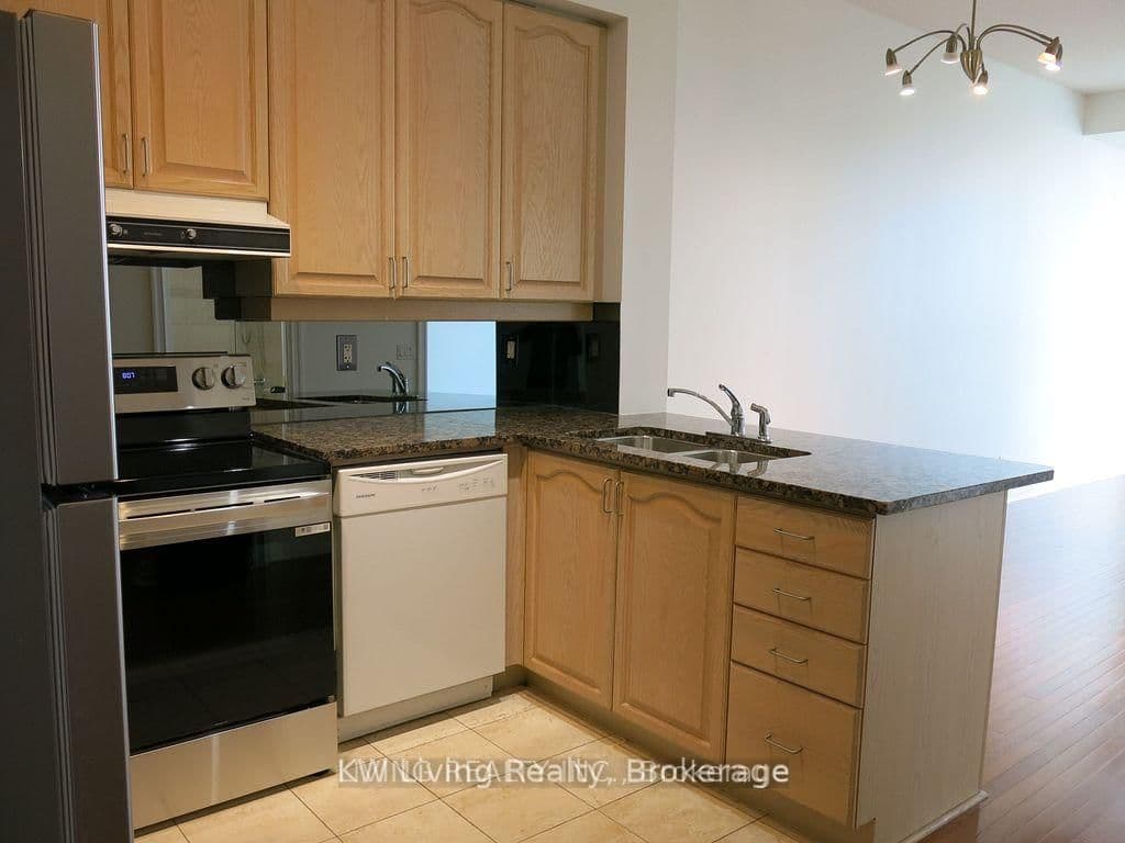 33 Elm Drive W, Unit 2806 thumbnail 4