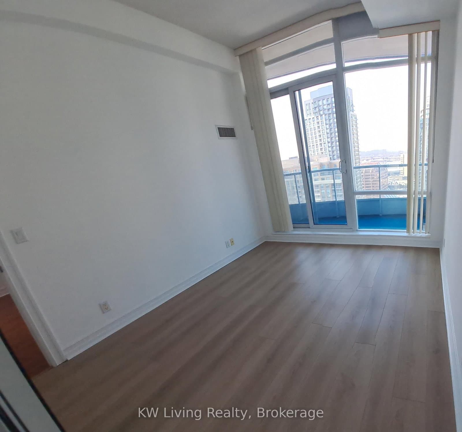 33 Elm Drive W, Unit 2806 thumbnail 7
