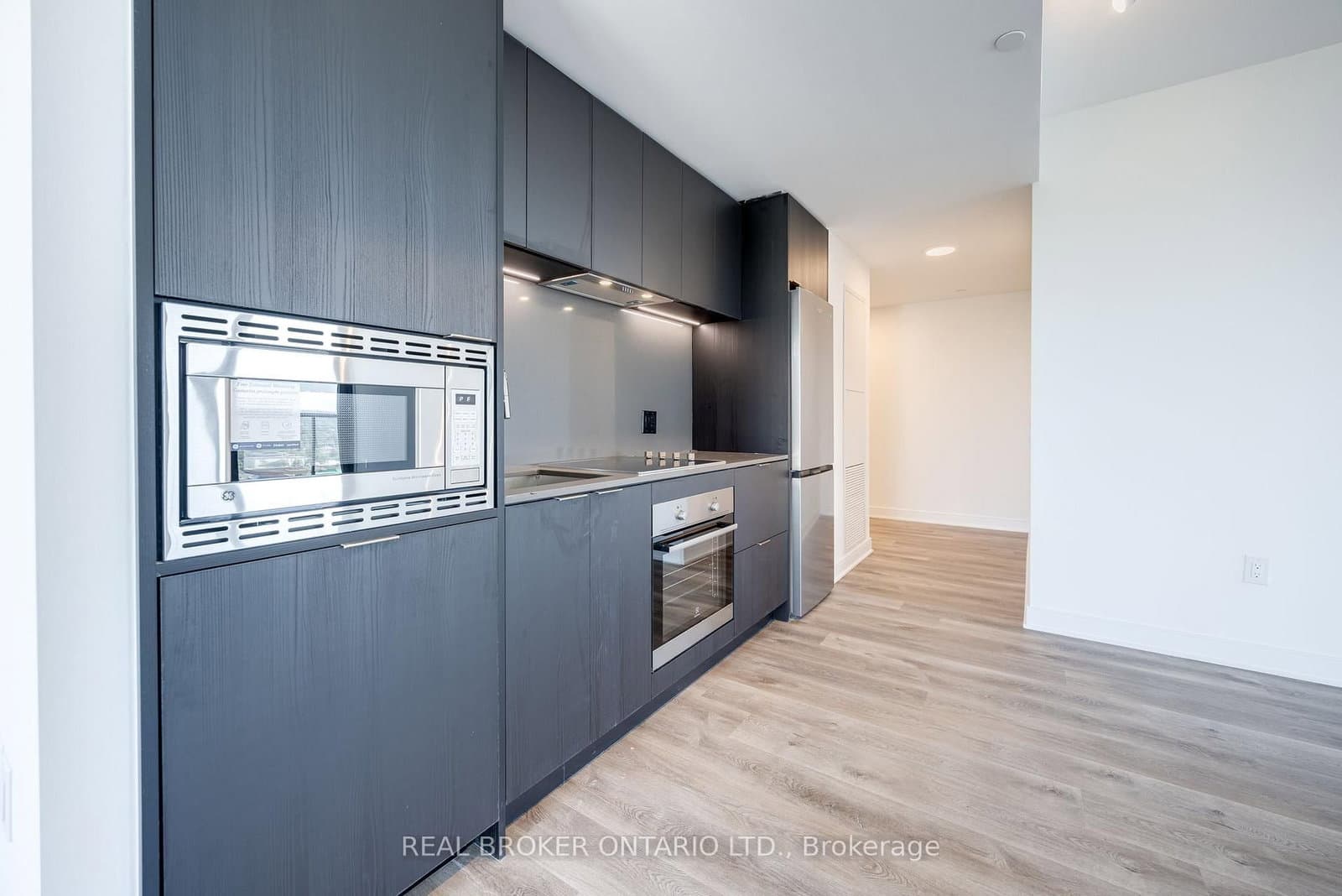 86 Dundas Street E, Unit 1602 thumbnail 17