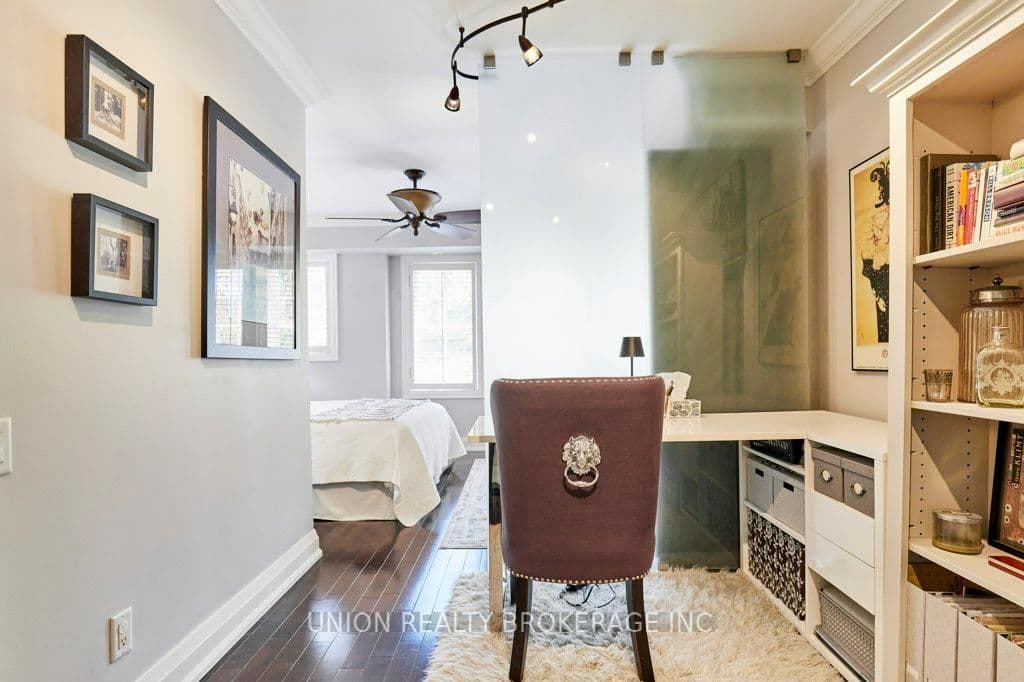 93 The Queensway, Unit 39 thumbnail 14