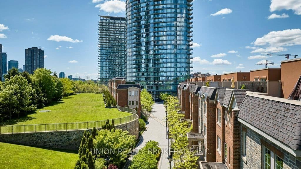93 The Queensway, Unit 39 thumbnail 22