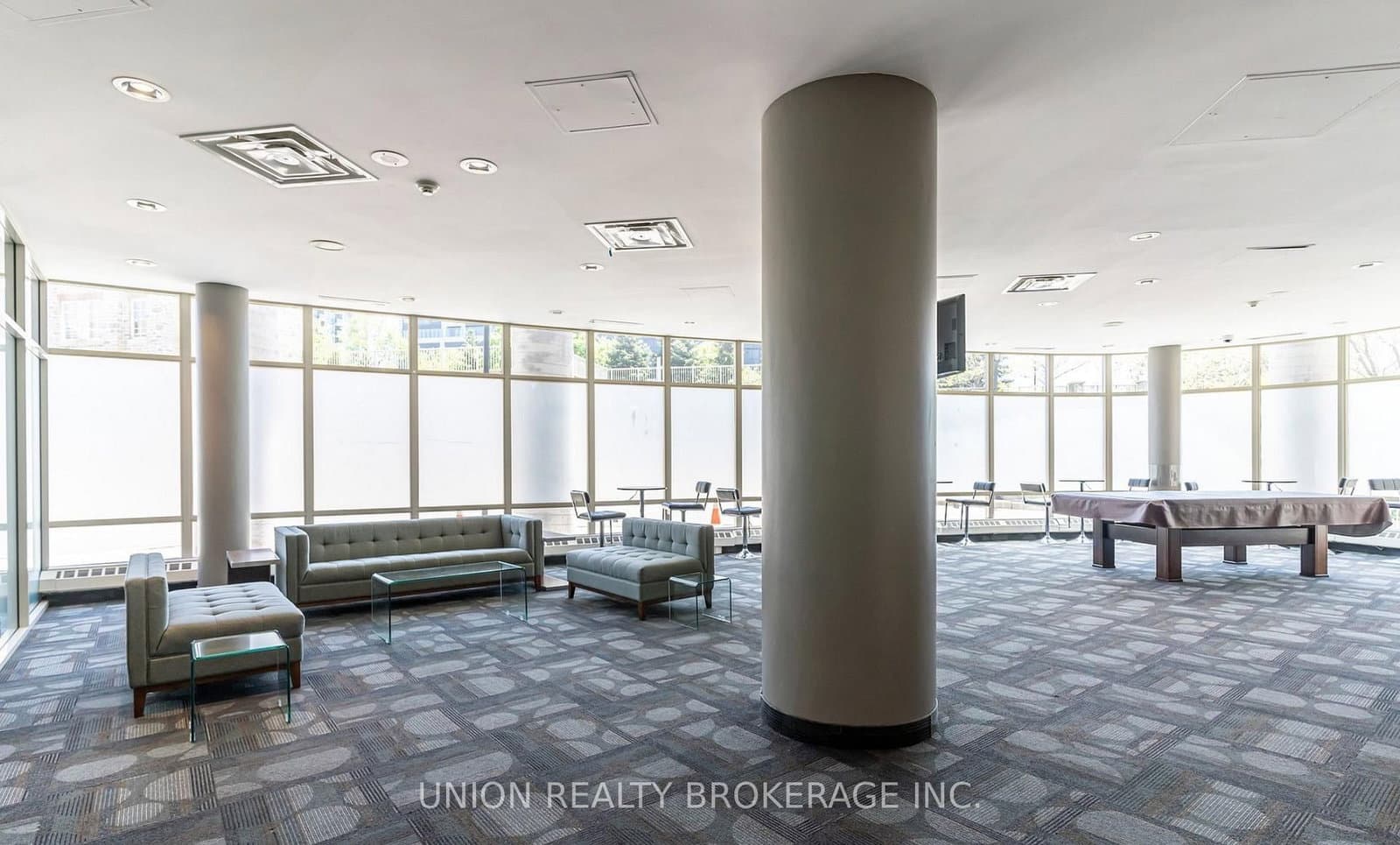 93 The Queensway, Unit 39 thumbnail 30