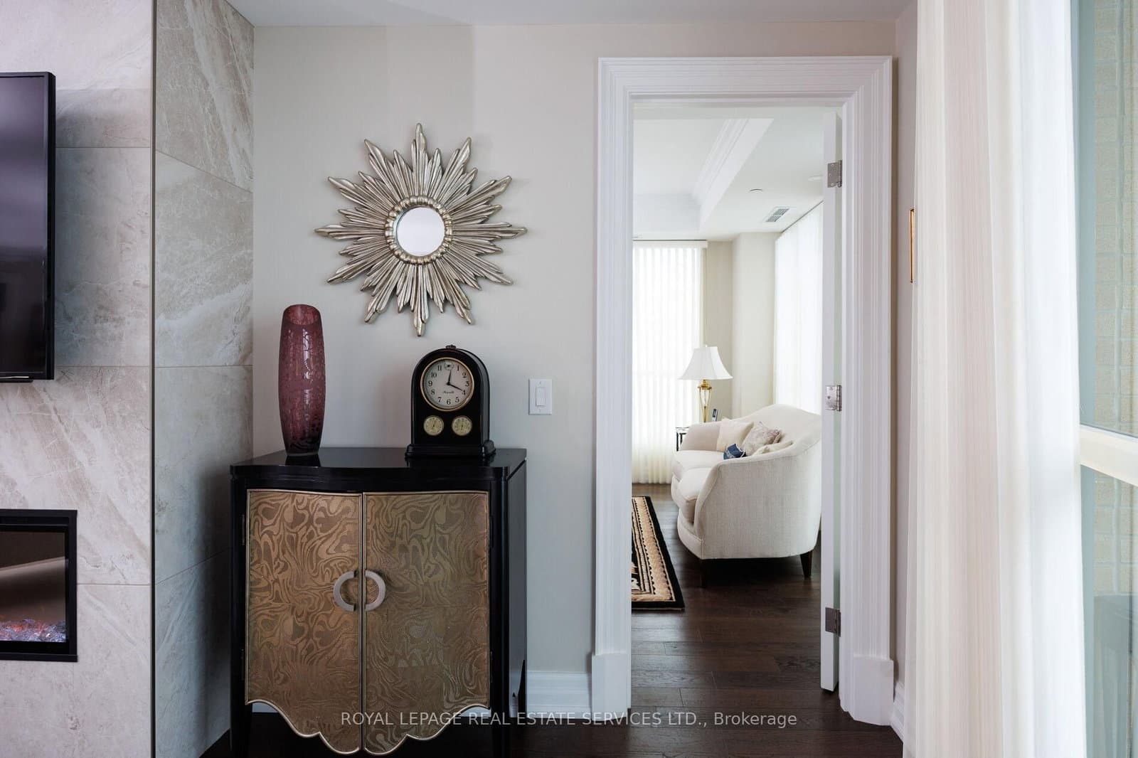 2060 Lakeshore Road, Unit 1802 thumbnail 20