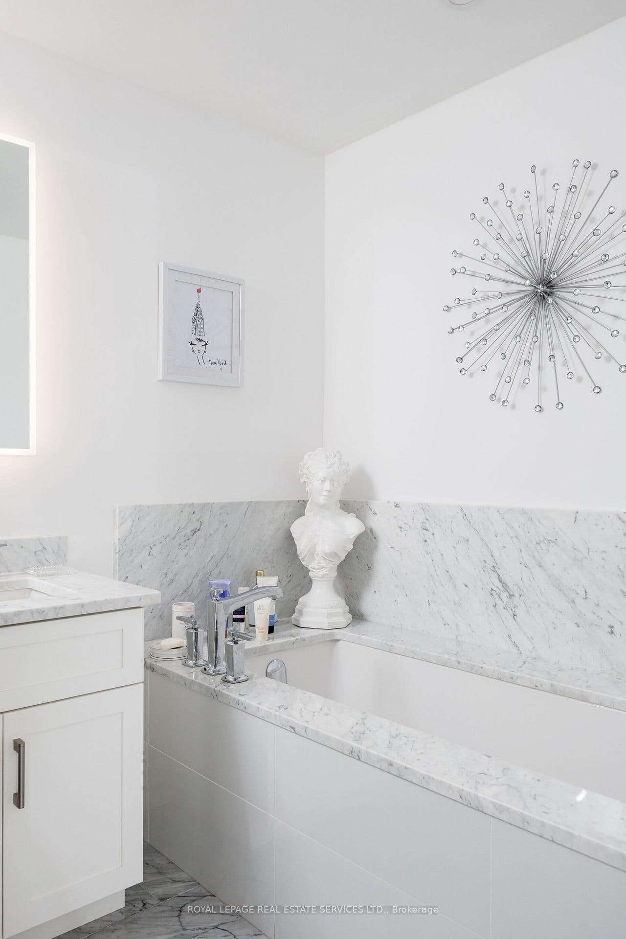 2060 Lakeshore Road, Unit 1802 thumbnail 28