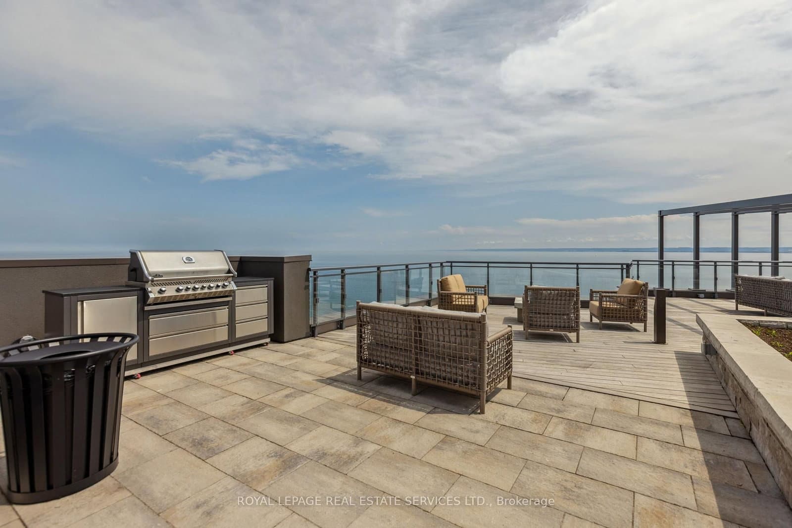 2060 Lakeshore Road, Unit 1802 thumbnail 39