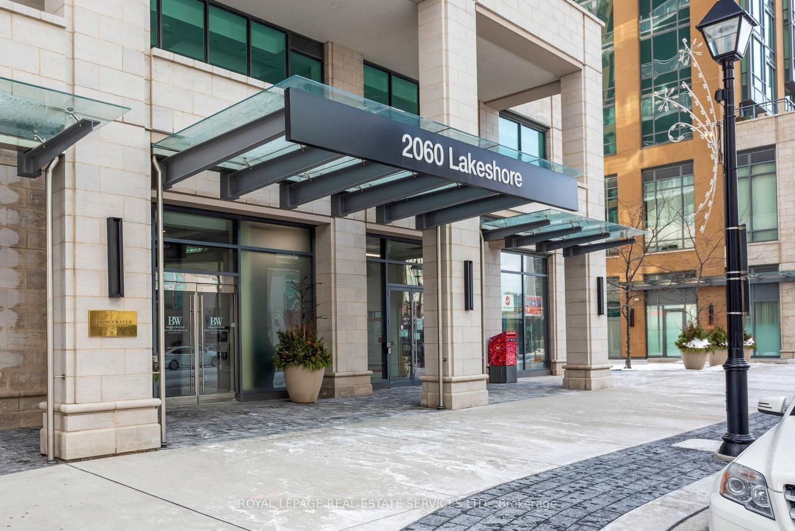2060 Lakeshore Road, Unit 1802 thumbnail 43