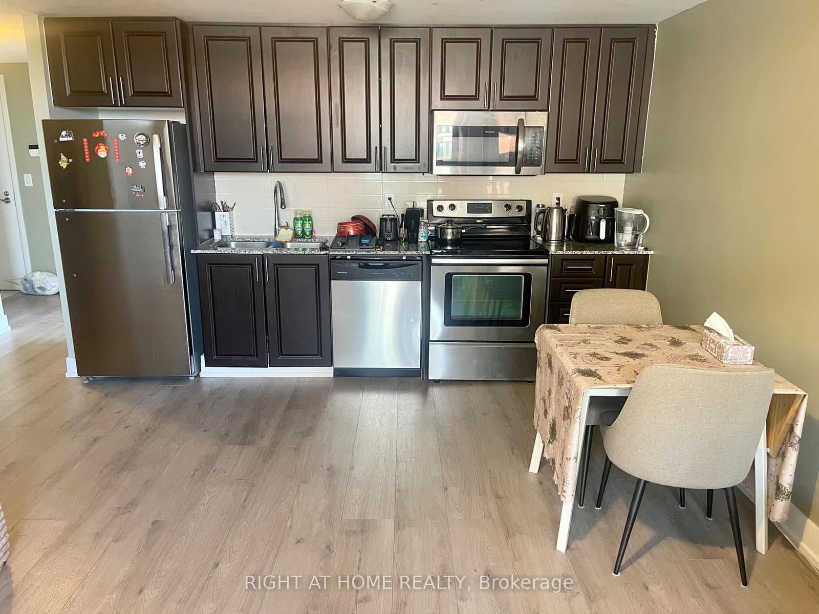 3091 Dufferin Street, Unit 608 thumbnail 20