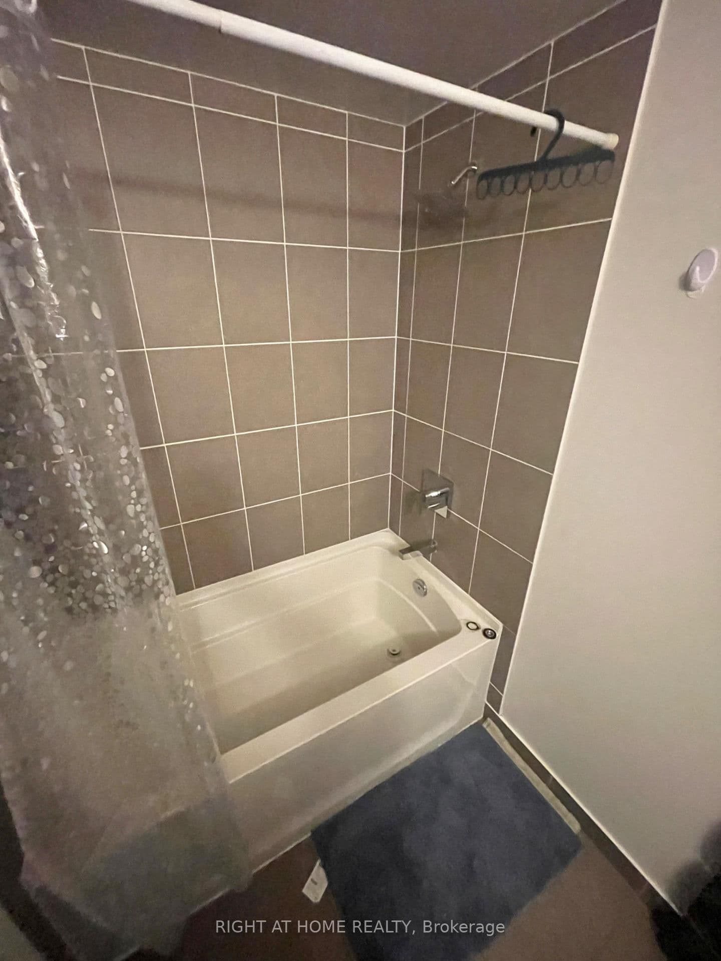 3091 Dufferin Street, Unit 608 thumbnail 25