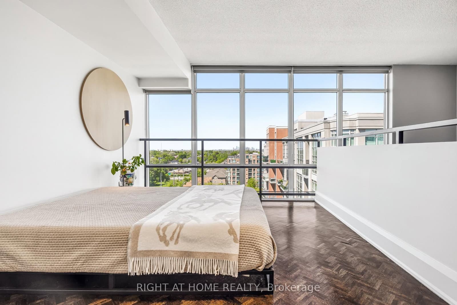 250 Manitoba Street, Unit 612 thumbnail 23