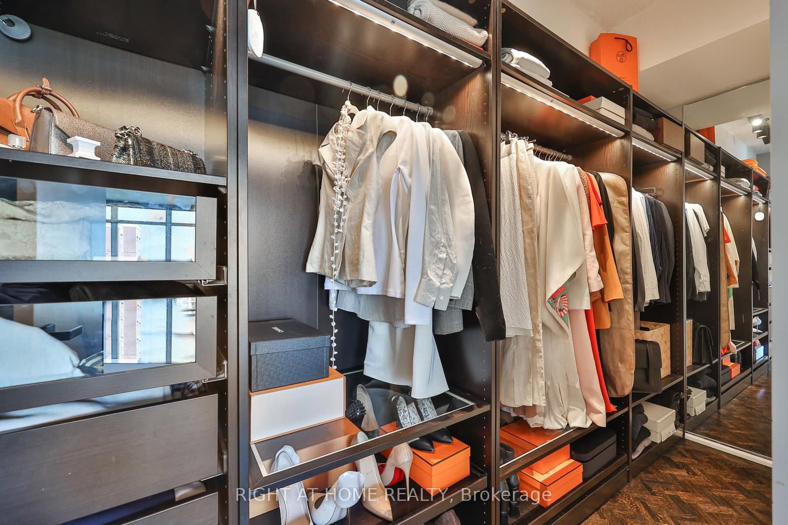 250 Manitoba Street, Unit 612 thumbnail 28