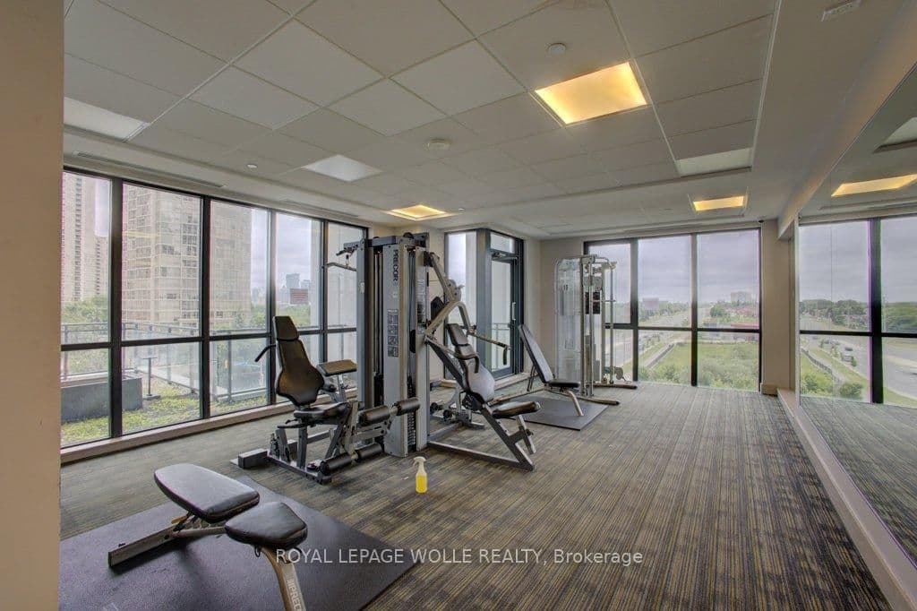 75 Eglinton Avenue W, Unit 1601 thumbnail 15
