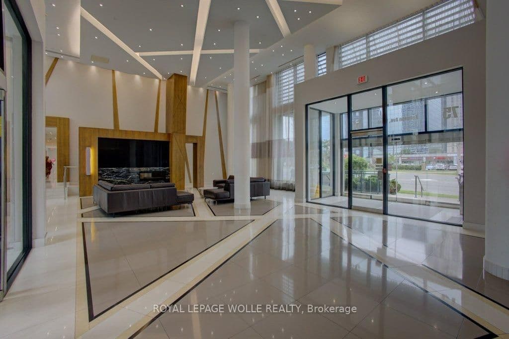75 Eglinton Avenue W, Unit 1601 thumbnail 22