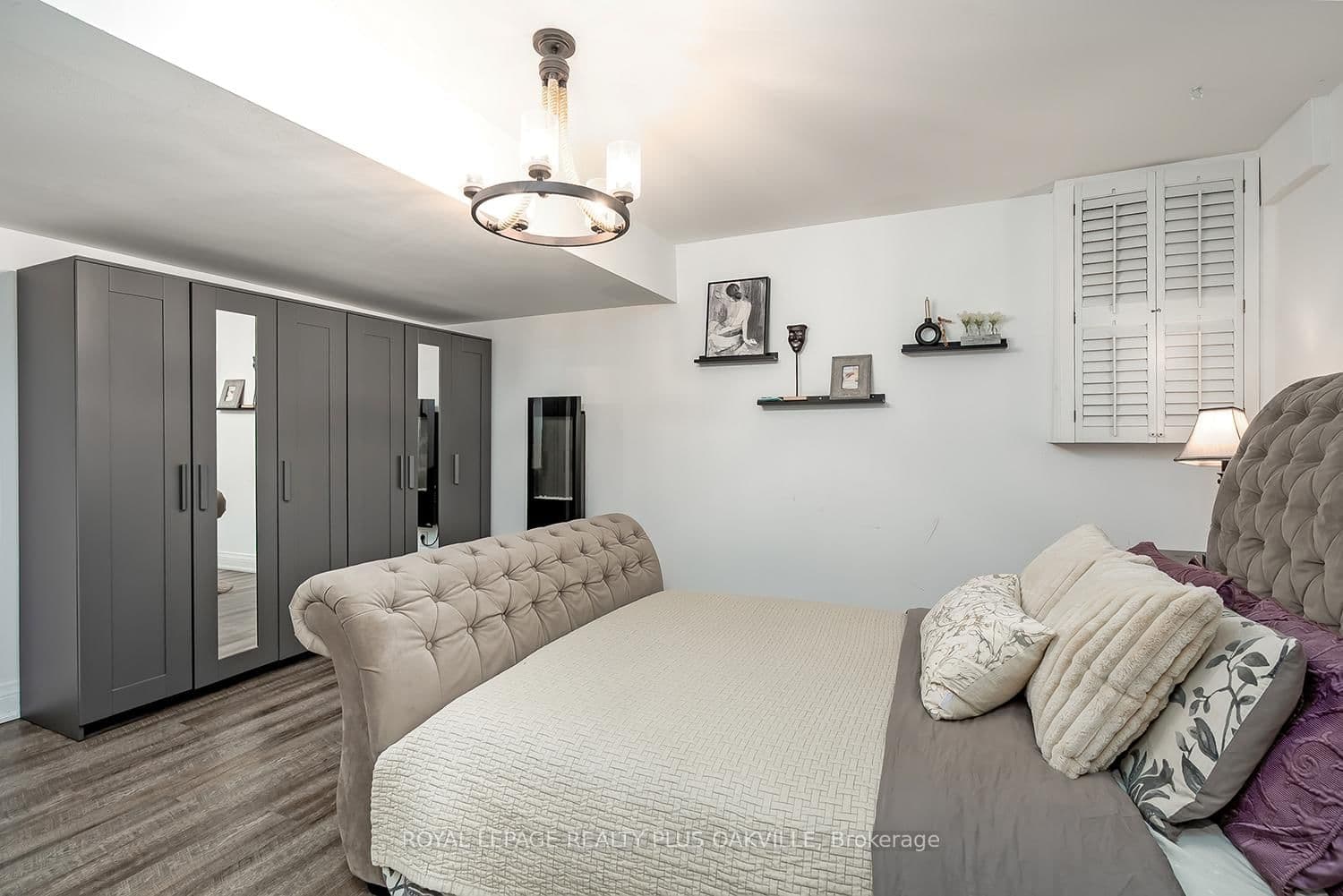 1051 Cedarglen Gate, Unit 51 thumbnail 30